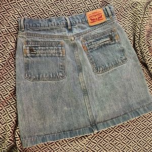 Levi Strauss Size 27 Denim Skirt